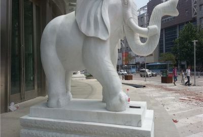 城市街道汉白玉大象雕塑