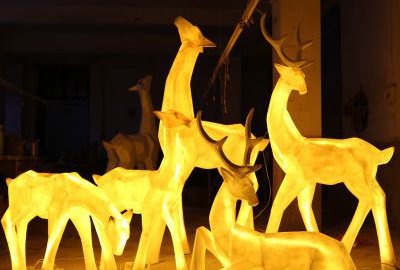 广场照明玻璃钢鹿雕塑